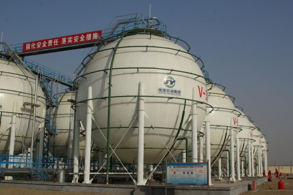 n-Pentane,95 storage tanks